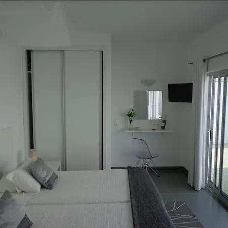 Residencial Pifaro Hotel Albufeira